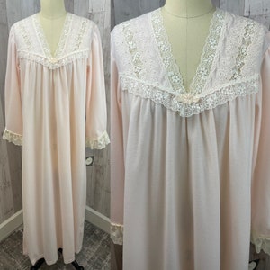 DIOR Vintage NOS 1970s Christian Dior Pfirsich-Pink Flanell Nachthemd S/M