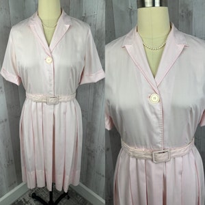 1950s Vintage Shirtdress DRESS~Pale Pink Floral Cotton Pockets L/XL