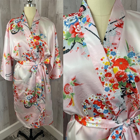 Gina Silk Yukata Kimono Robe | Silk dressing gown, Yukata kimono, Kimono