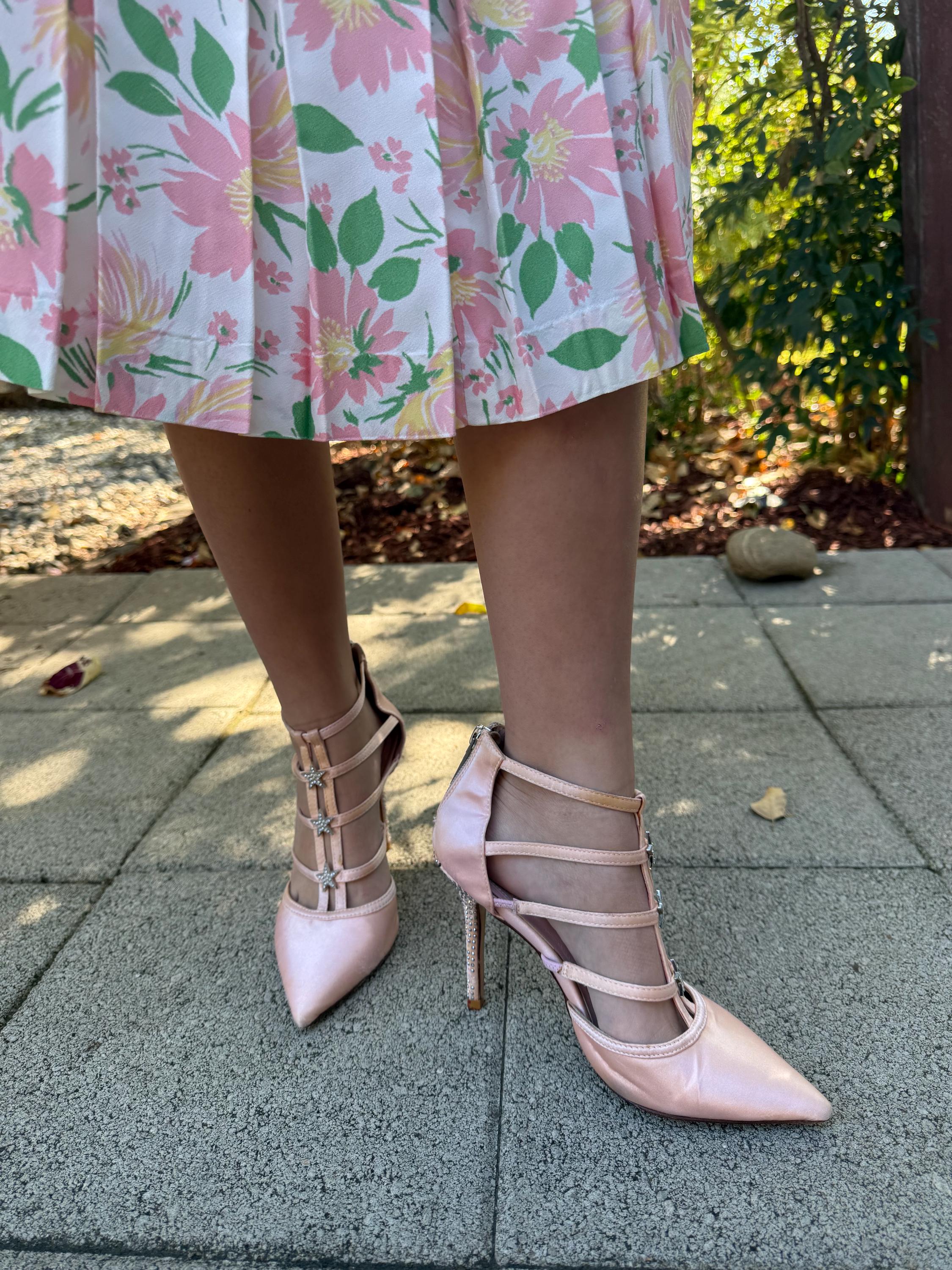 CHRISTIAN DIOR Vintage 1980s Strappy Pale Pink Rhinestone Hel 5.5