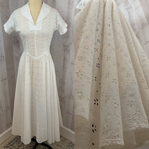1940s Vintage Sheer Eyelet Dress/Gown White Cotto… - image 8