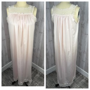 DIOR Vintage Nachthemd 1980er Jahre Christian Dior zart Rosa Baumwolle Rosette Negligee Wäsche WOUNDED