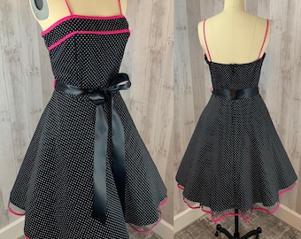 Vintage 1980s does 50s Dress-BLACK & WHITE Polka Dots Small