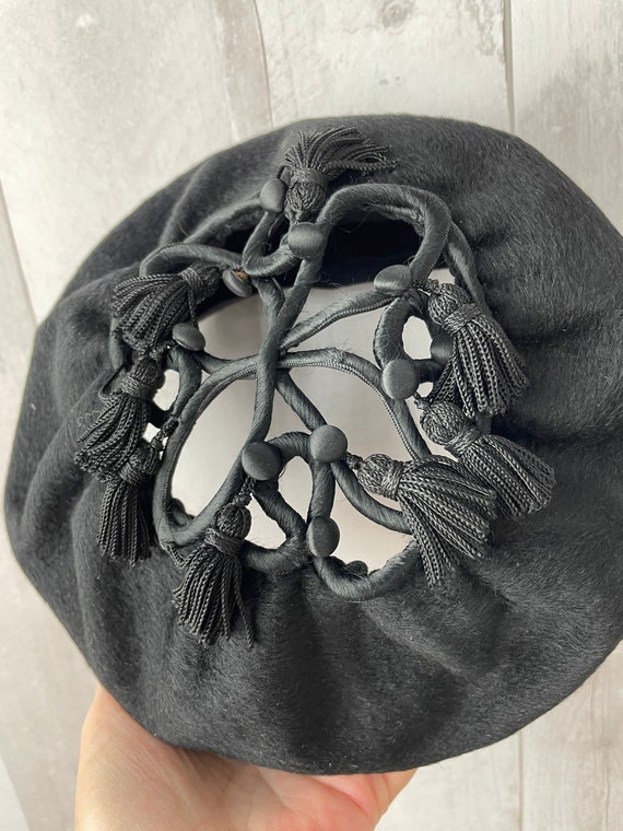 Antique Hat~HATTIE CARNEGIE Black Felt Pillbox Be… - image 3