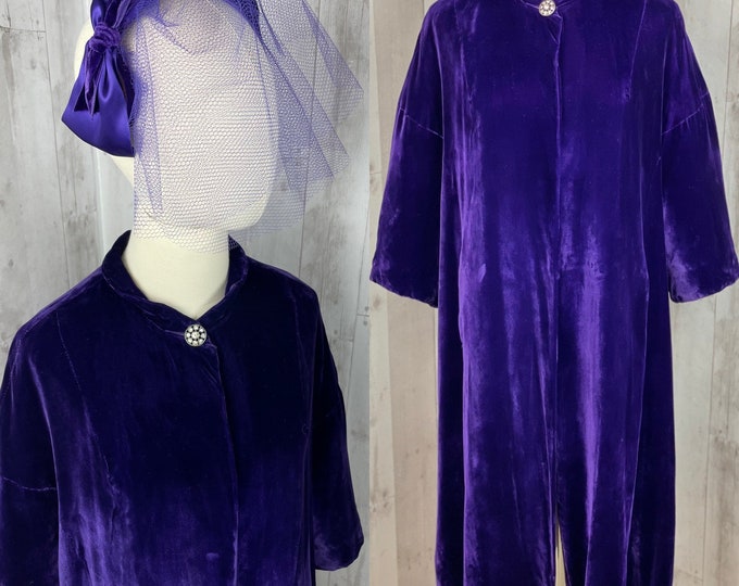 1950s Vintage Purple Velvet Opera Coat Lavender Satin OSFM