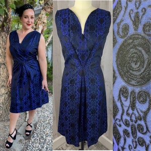 Stunning 1950s Vintage Party Dress-Deep Purple Blue Textured Brocade Dress Gown M/L
