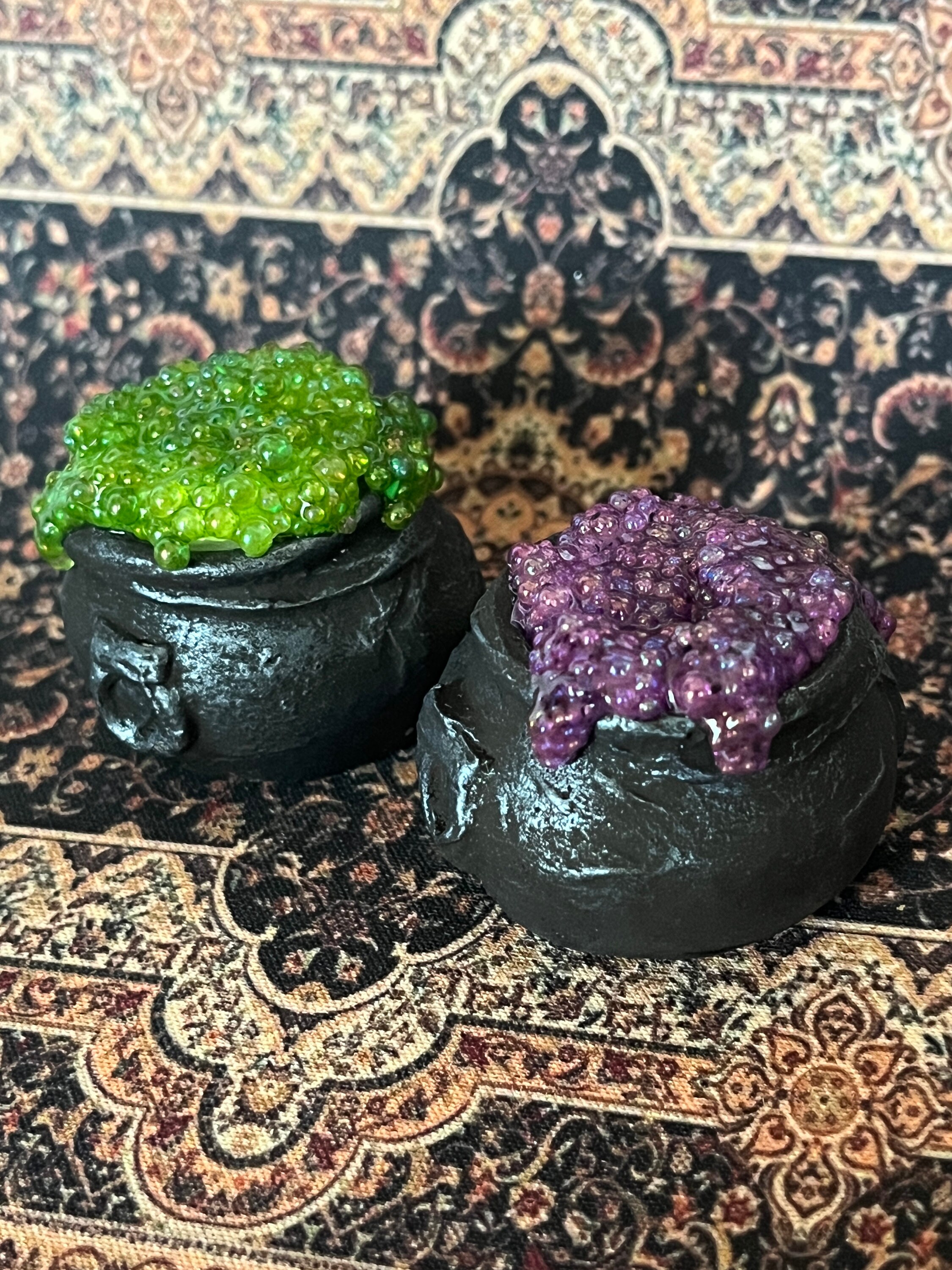 Dollhouse Miniature Cauldron With Bubbling Magic Potions - Etsy