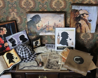 Dollhouse miniature  SHERLOCK HOLMES  paintings