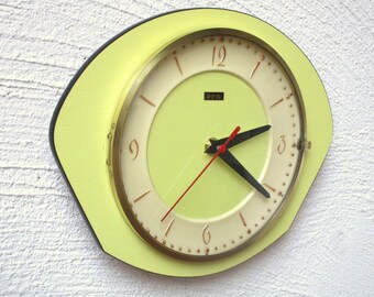 FFR - French Vintage Formica Clock - Yellow Atomic Clock - Vintage Formica Clock - Mid Century Formica Clock - Great Condition