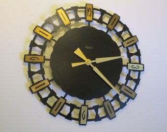 1950s-60s Vintage Black & Gold Sunray Clock - Midcentury Sunray Clock - Vintage Sunray Clock -Perfect Working Condition -Mid Century Diamond