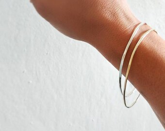 Minimal mixed metal bar bangle bracelet, glossy hammered thin bangle, silver or bronze and silver bangle bracelet