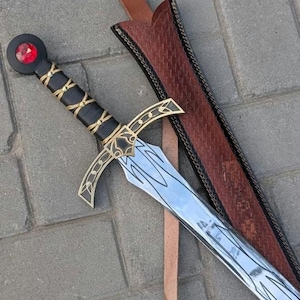 Handgeschmiedetes Fantasy-Langschwert, Rubinknauf, mittelalterlicher Stil, Lederscheide