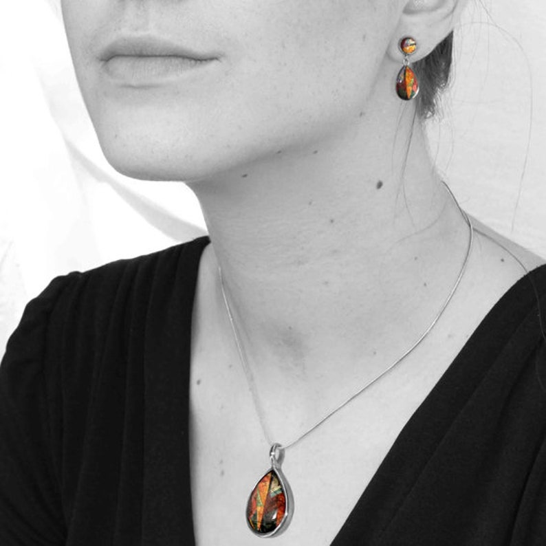 ENTRECHAT Metal Drop Pendant M023