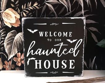 Wooden sign Haunted house Farmhouse Decoration Gothic black