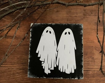 Mini Wooden Sign Farmhouse Block No Feet Ghost Decoration Cake Stand Halloween