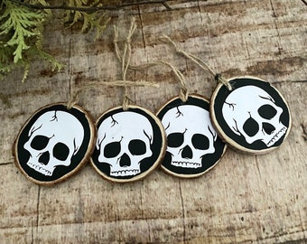 Creepmas ornament skull pendant made of wood rustic Christmas