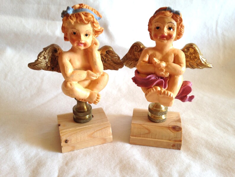 4 Cherub Angel Lamp Finials Toppers Cast Resin Holiday Occasional Figurines on Standard Brass Swivel Bases Lot of