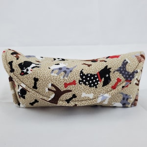 Sunny Glasses Case, Sunglass Case, Sturdy Case, Eyeglass Case, Glasses Case, Dogs, Puppies, Bones