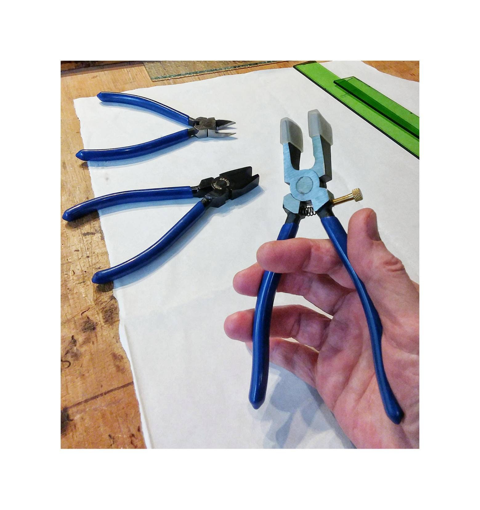 Glass Running Pliers with Rubber Tips for Glass Cutting Pliers with Curved  Jaws