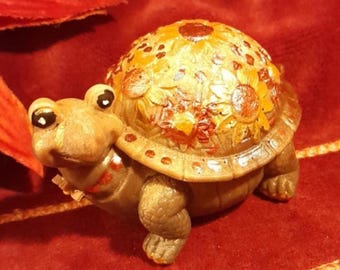 Adorable Little TURTLE Tortoise Desk Buddy Gifts Garden Pool Decor Porch Pond Office Home Small Spaces Travel Kids Themes