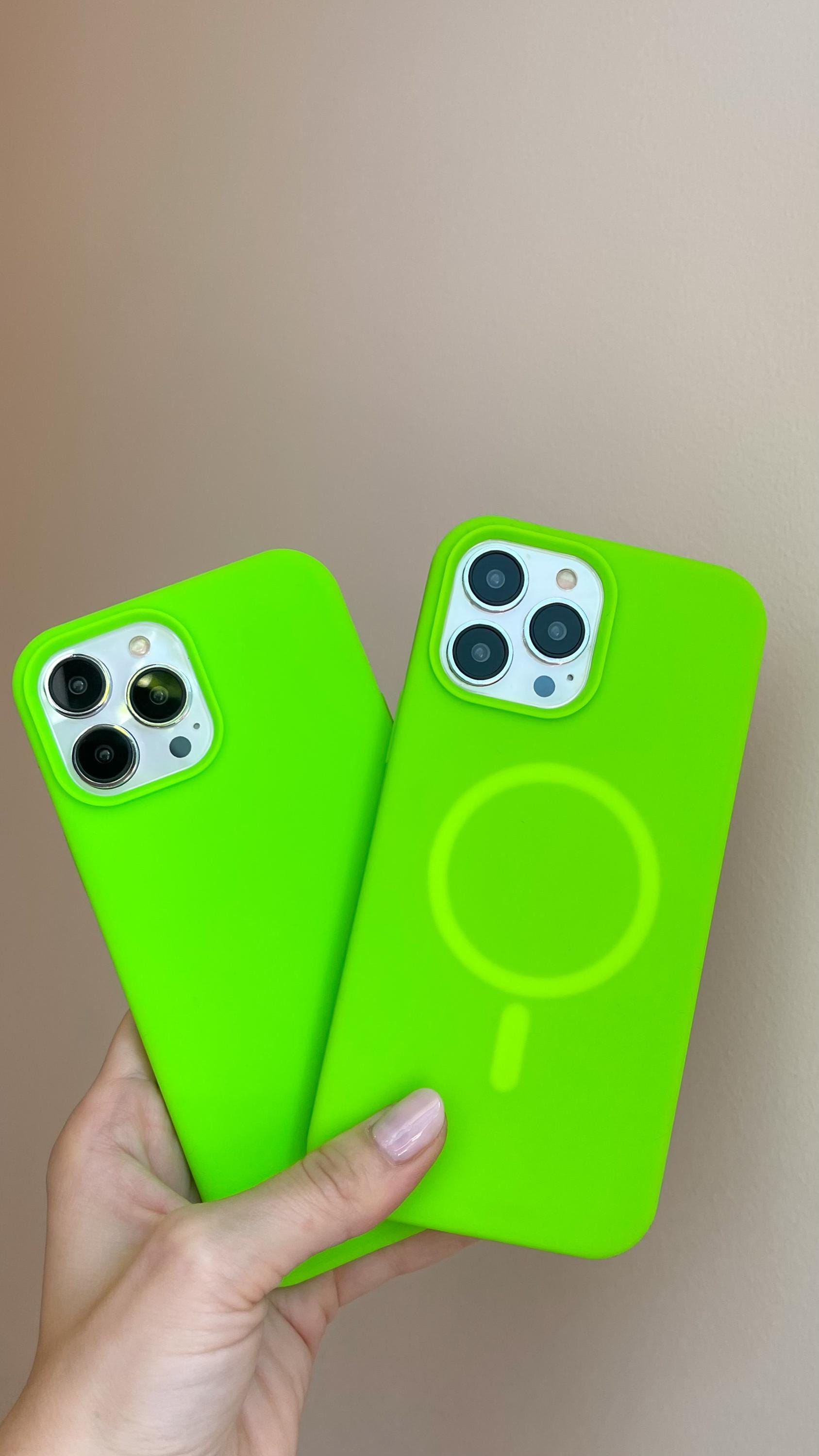 グリーン シリコン iPhone13pro max ネオングリーン iPhone ケース (iPhone 13、13 Pro Max ケース、iPhone