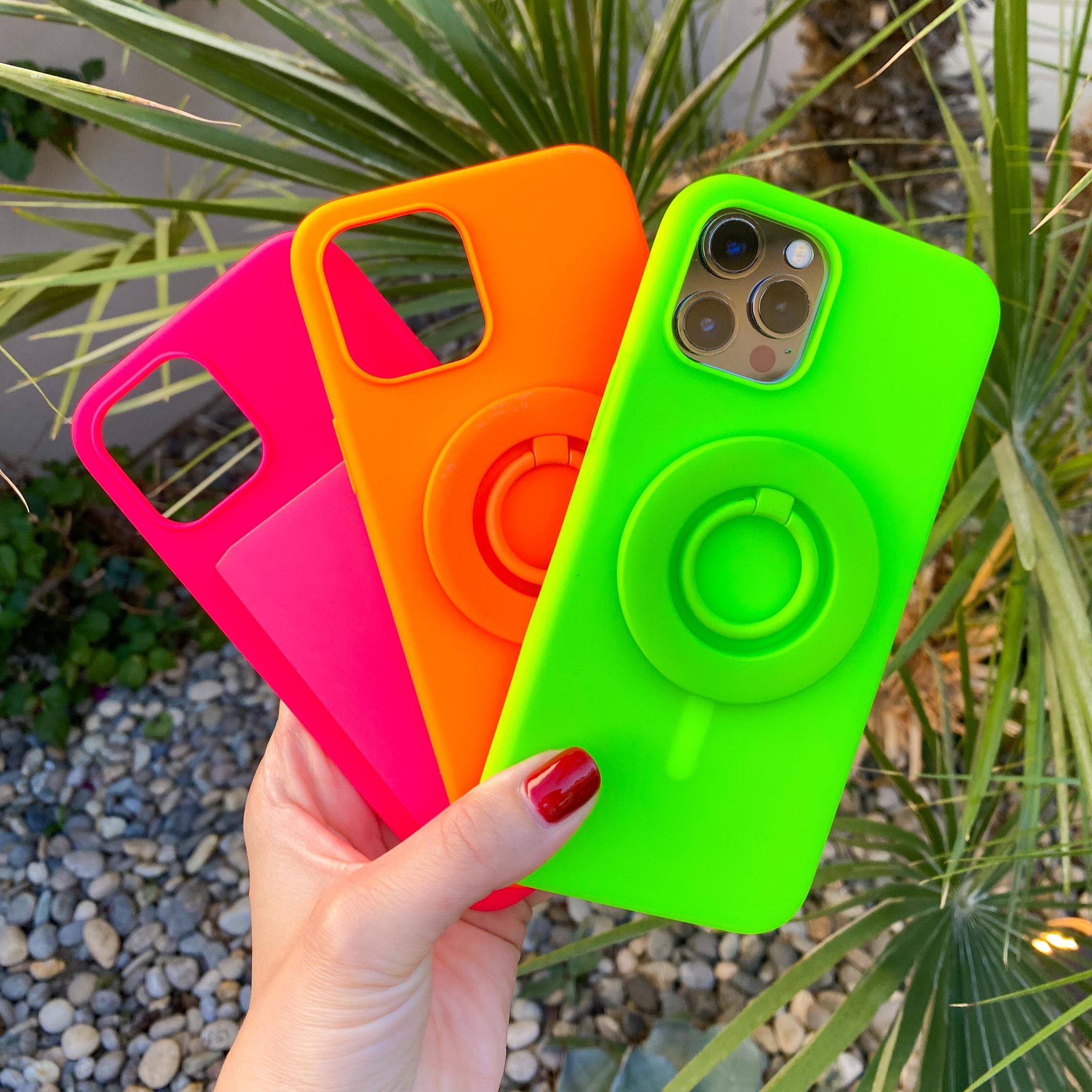 Protective Neon Silicone iPhone 17 Case BRIGHT! for iPhone 17