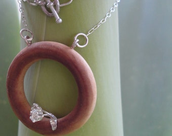 Ring Flowers Wood and Silver Necklace