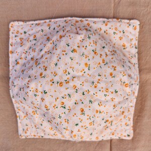 Bowl Cozy. Microwave Bowl Holder. Tiny Orange flowers on white