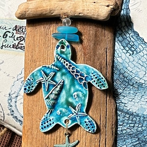 Driftwood Seaglass Turtle Ornament, Honu Sea Turtle Christmas ornament, Ceramic Seashell Decoration, Leatherback Turtle Ornament