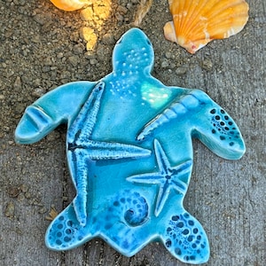 Ceramic Sea Turtle Ornament, Honu Sea Turtle decor, Ocean Ornament, Driftwood & Seashells Turtle Decor, Sea Turtle Christmas ornament