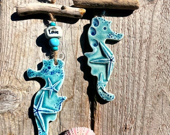 Driftwood and Ceramic Seahorse Ornament,  Sealife decoration, Seashell Ornaments, Coastal home decor, Seahorse  tile, beachhouse decorations