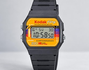 Individuell gestaltete Casio F91W Uhr im Stil der Kodak Fling Kamera | Geschenk für Retro-Fotografie