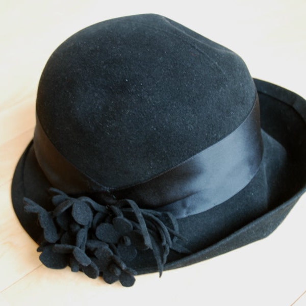 Chic vintage black wool hat-Handmade in Germany-Spring-Women accessories