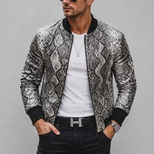 Men’s Snakeskin Print Bomber Jacket, Silver Black Metallic Python Print Zip Up Jacket, Ribbed Collar Club Party Jacket, Custom Size