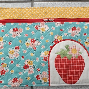 Large Quilted Project Bag for Cross Stitch, Crochet or Handwork