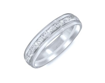 Floral Vineyard Wedding Band. 5mm