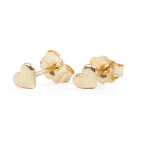 14K Gold Heart Stud Earrings, Mini Heart Earrings, Petite Heart Studs, Mini Heart Stud Earrings in Gold, Valentines Day