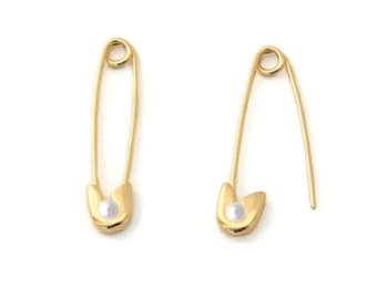14k Pearl Safety Pin Earring, Safety Pin Earring, Safety Pins, Safety Pin Jewelry, Pearl Earring