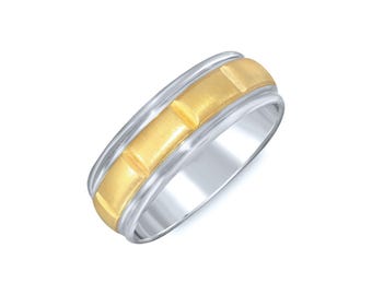 Brushed Convex Square Pattern Wedding Band. 7mm