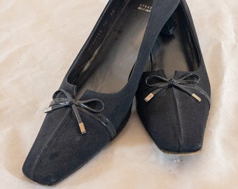 Vintage 90's Stuart Weitzman Black Faille Shoes with Patent Leather Bows