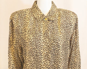 1980s Vintage Maggie London Silk Leopard Print Blouse