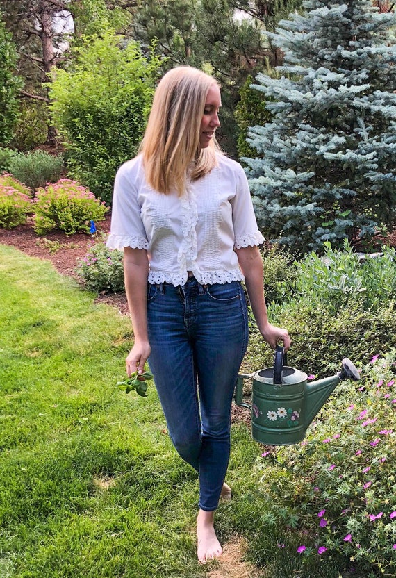1970s Vintage White Eyelet Blouse