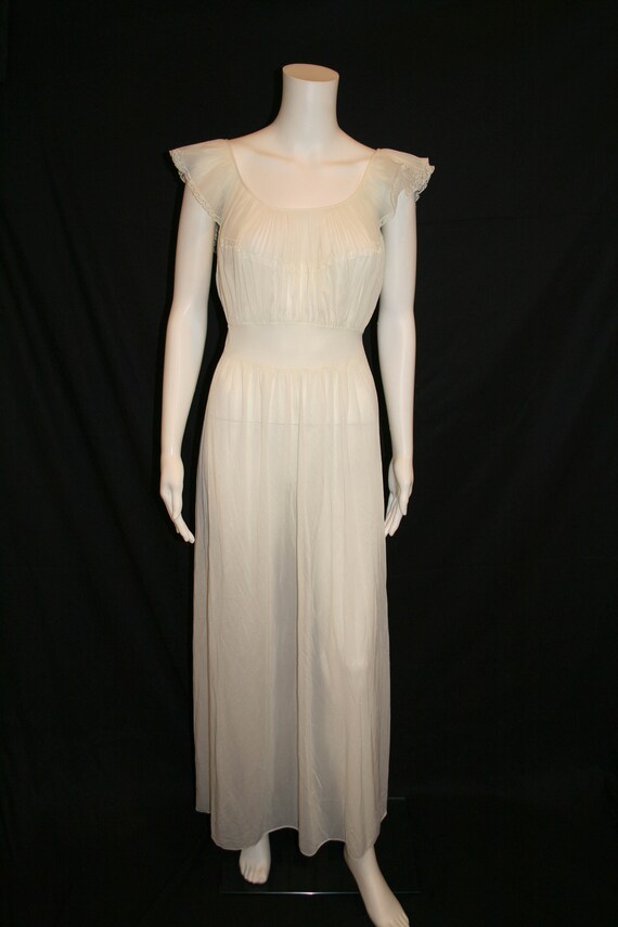 Vintage Nightgowns, 1940s Nightgown, Vintage Lingerie Gem