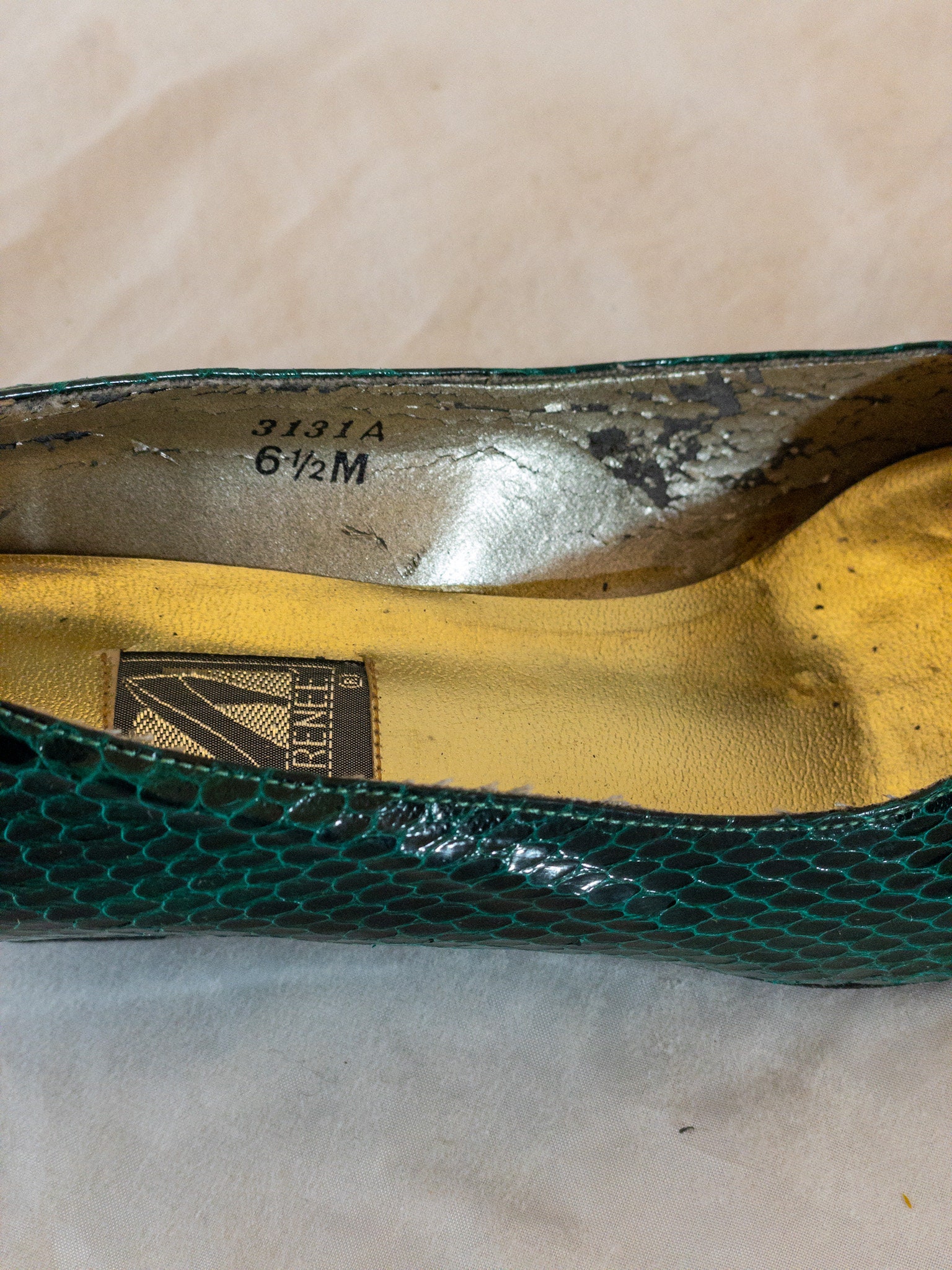 Vintage Green Snakeskin Wedge Shoe J. Renee - Etsy display picture 1