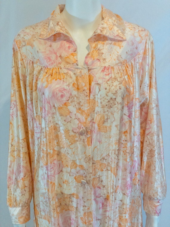 Vintage 1960s Sears Robester Day Robe, Bath Robe - image 3