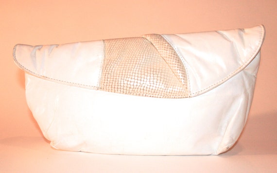 Vintage White Leather Clutch Style Handbag, Vinta… - image 2