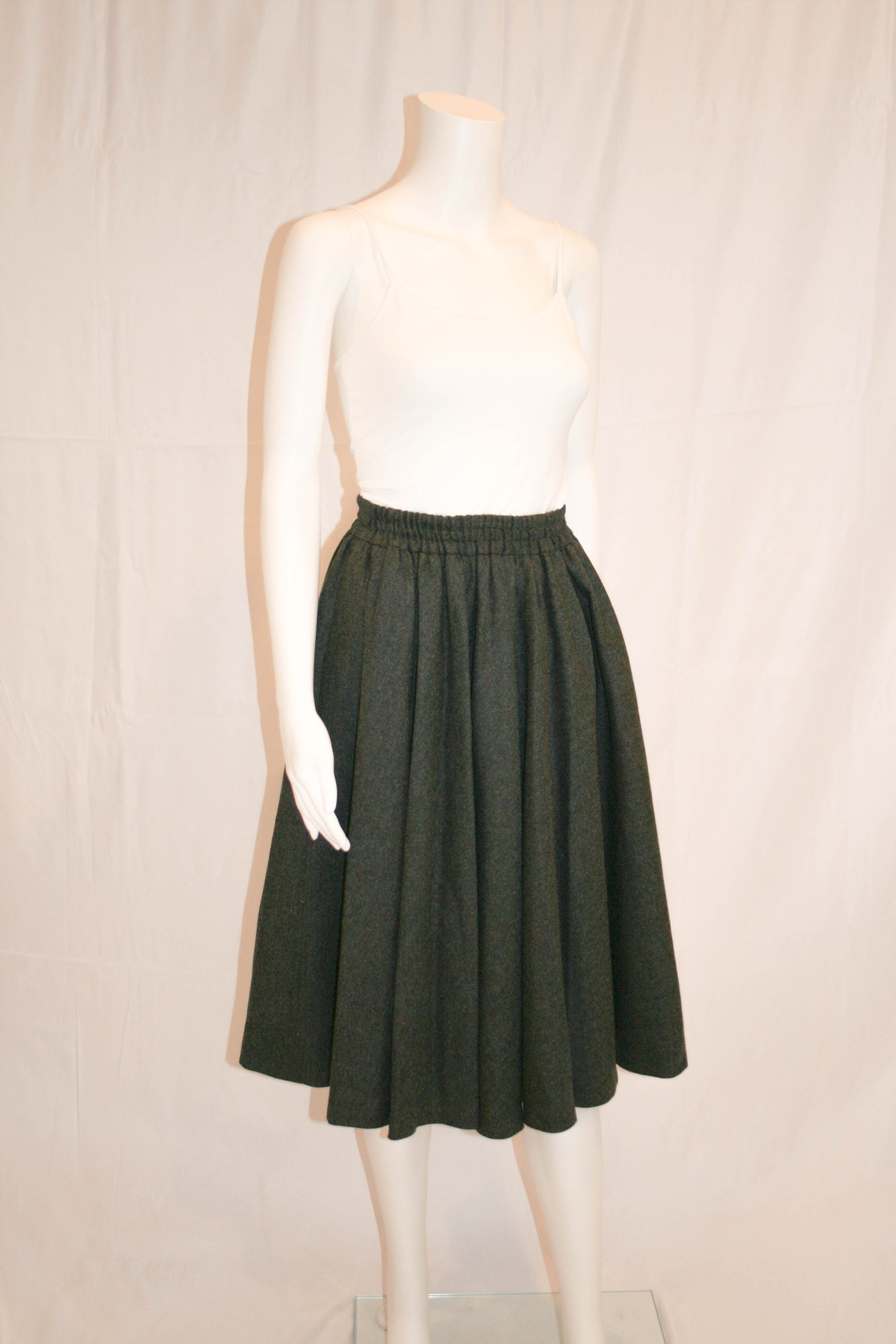 Valentino Miss V - Etsy Valentino Miss V - Etsy