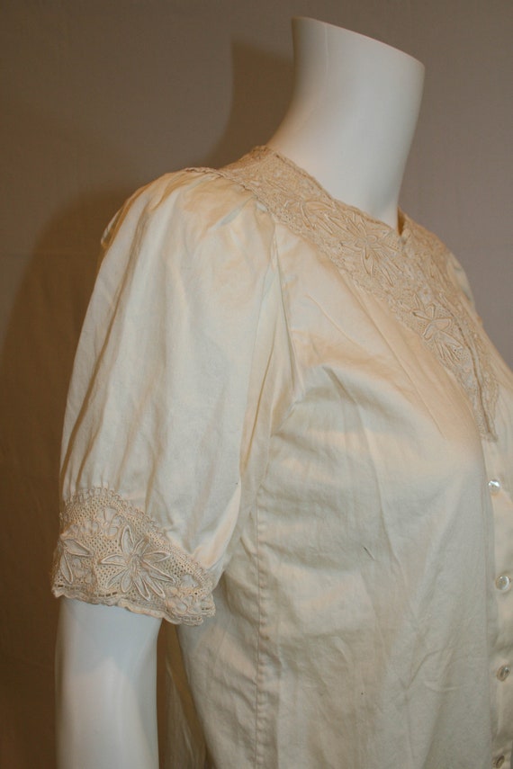 Vintage Hanae Mori Ecru Embroidered Lace Embellis… - image 5