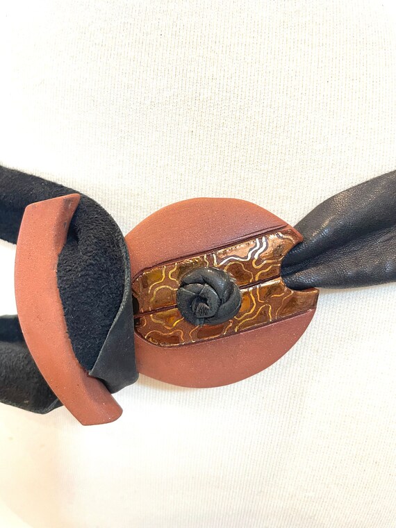 Vintage 1980s Ceramic Belt Buckle and Leather Belt - image 3