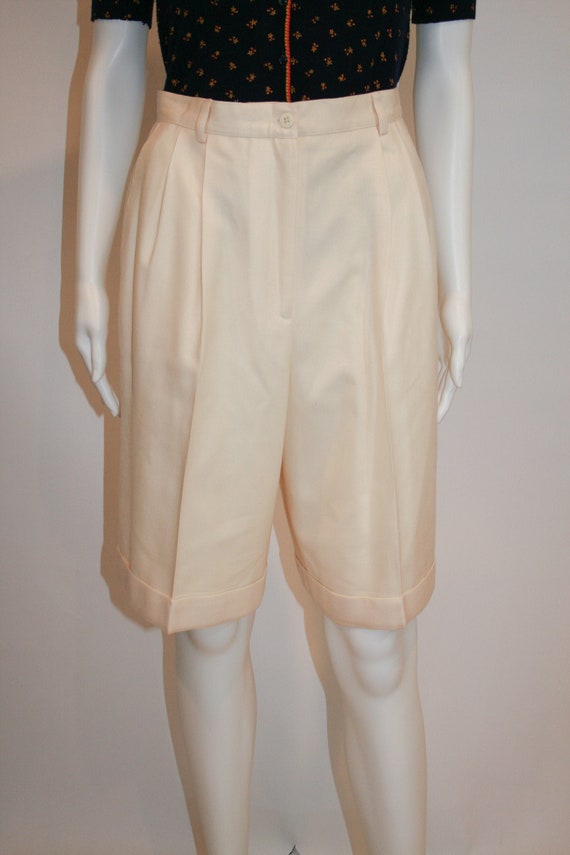 Vintage 1980s Winter White Wool Shorts